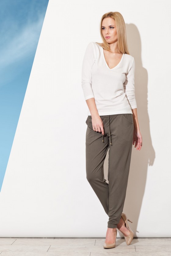 Women trousers model 29399...