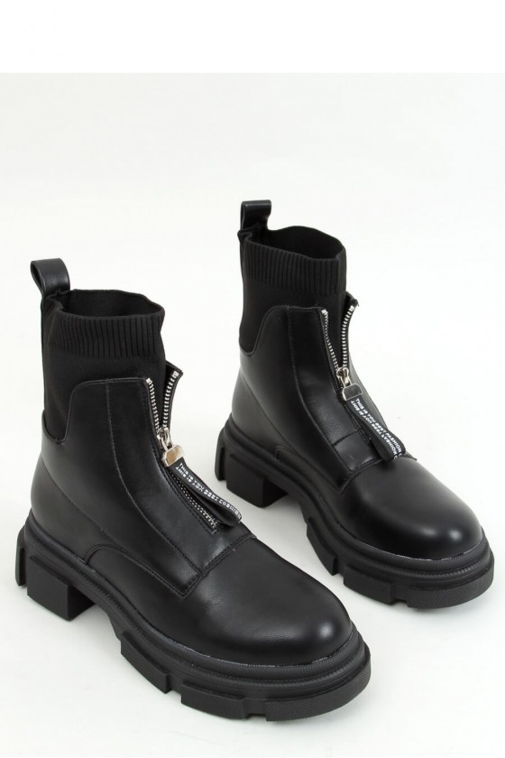Boots model 157731 Inello