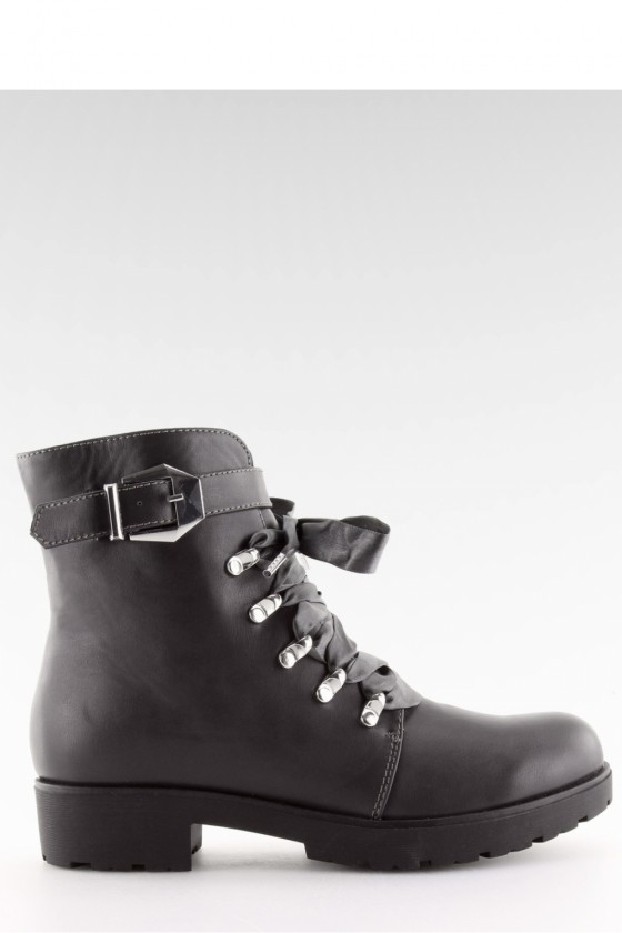 Boots model 122226 Inello
